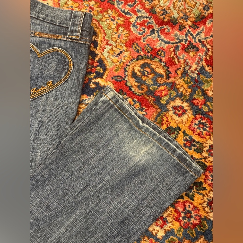 Frankie B Y2K Vintage Low Rise Flare Leg jeans with heart butt detail - Size 2 - Picture 7 of 9
